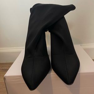 Public Desire Libby Chunky Heel Sock Fit Boot Size 8.5